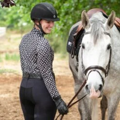 Kerrits Flex Tight 3.0 - Full Seat -Lemieux Store 31338 black lifestyle 1