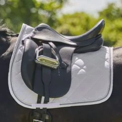 SmartPak Deluxe Dressage Competition Saddle Pad II 9 SmartPak Deluxe Dressage Competition Saddle Pad II -Lemieux Store 34461 whitesilver 8853
